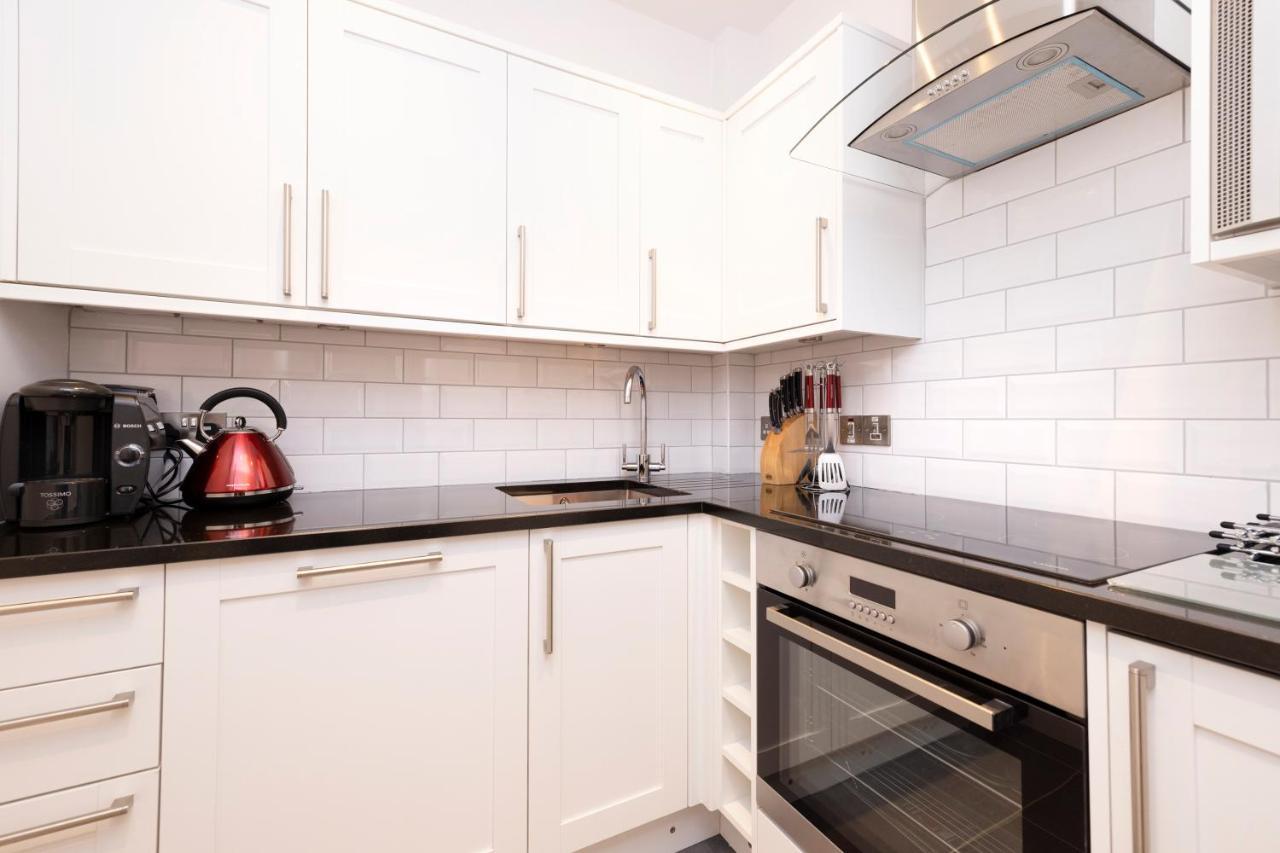 Joivy Cozy Apt Near Edinburgh Castle Edimburgo Exterior foto
