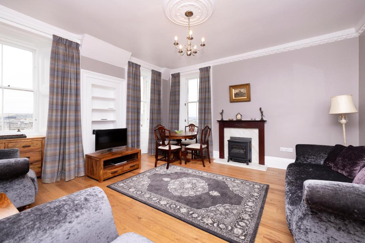 Joivy Cozy Apt Near Edinburgh Castle Edimburgo Exterior foto