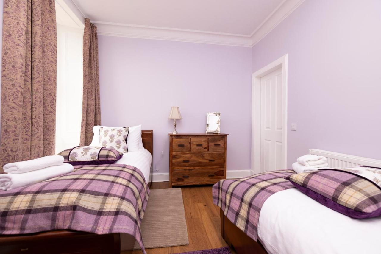 Joivy Cozy Apt Near Edinburgh Castle Edimburgo Exterior foto