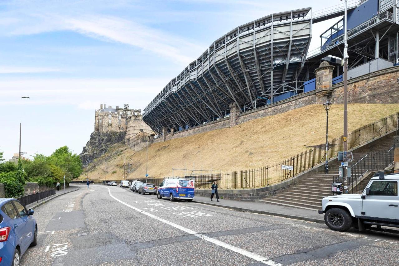 Joivy Cozy Apt Near Edinburgh Castle Edimburgo Exterior foto